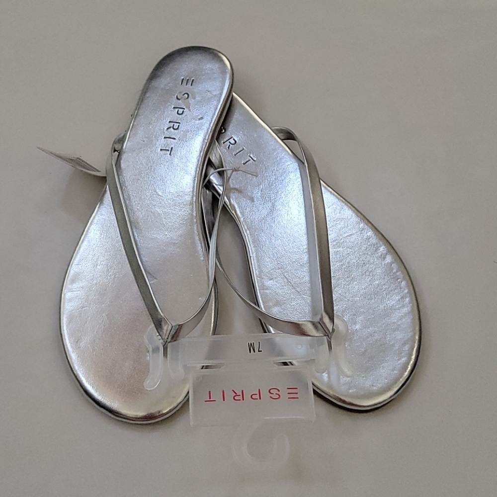 ESPRIT flip flops